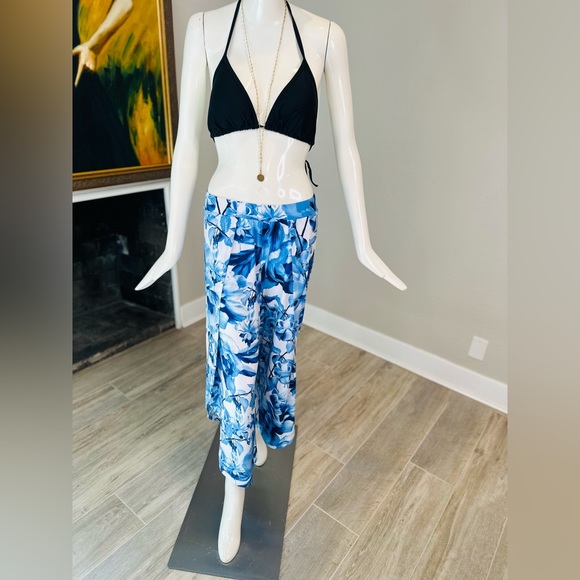 G.I.L.I. Blue Floral Wide Leg Pants - Picture 2 of 7